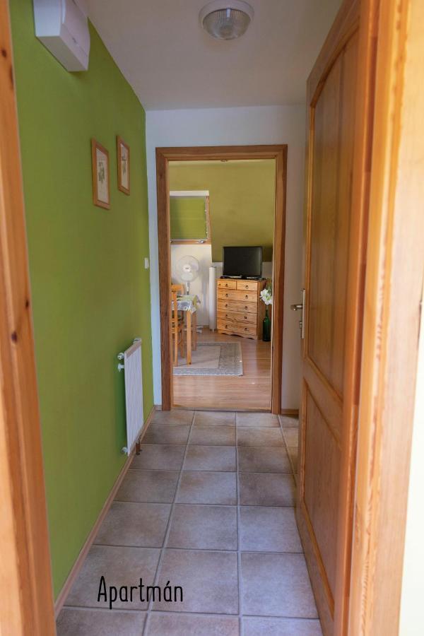 Výprachtice L.V. Appartement Buitenkant foto