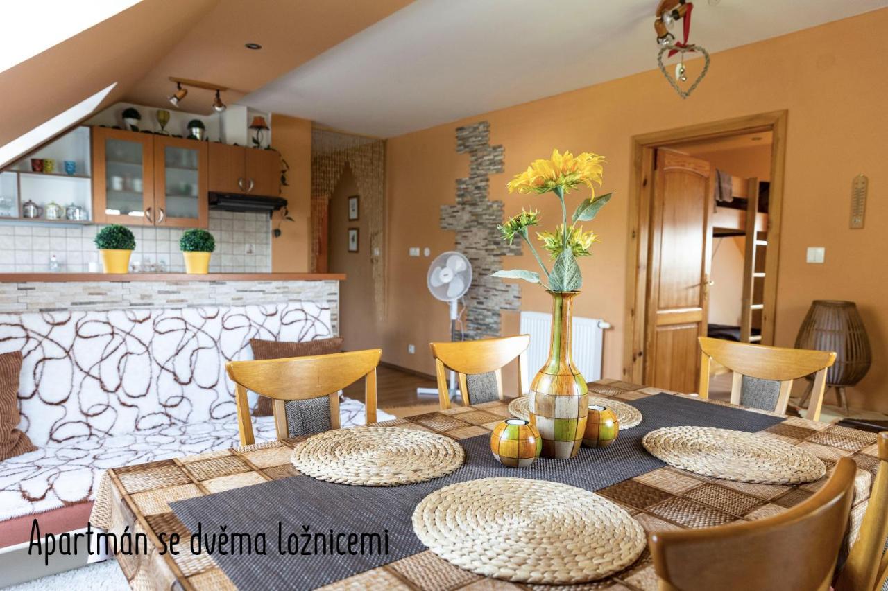 Výprachtice L.V. Appartement Buitenkant foto